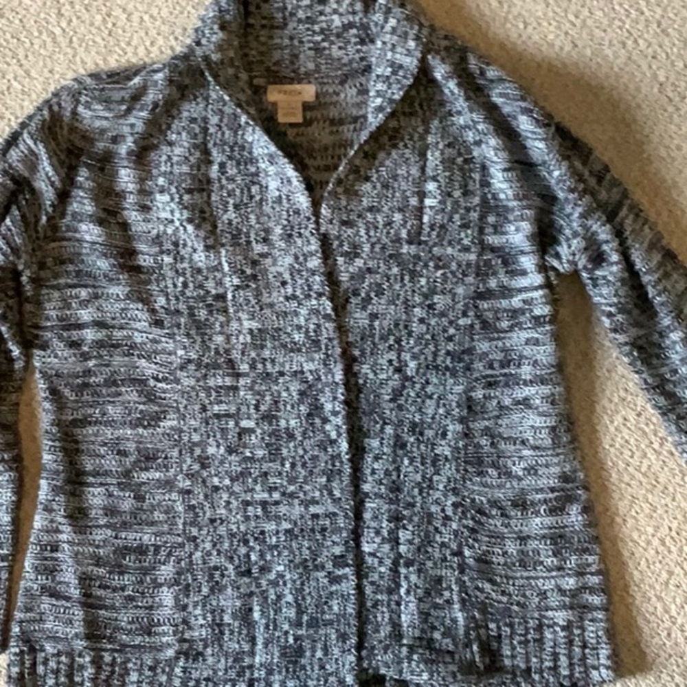 Cardigan - Picture 3 of 5